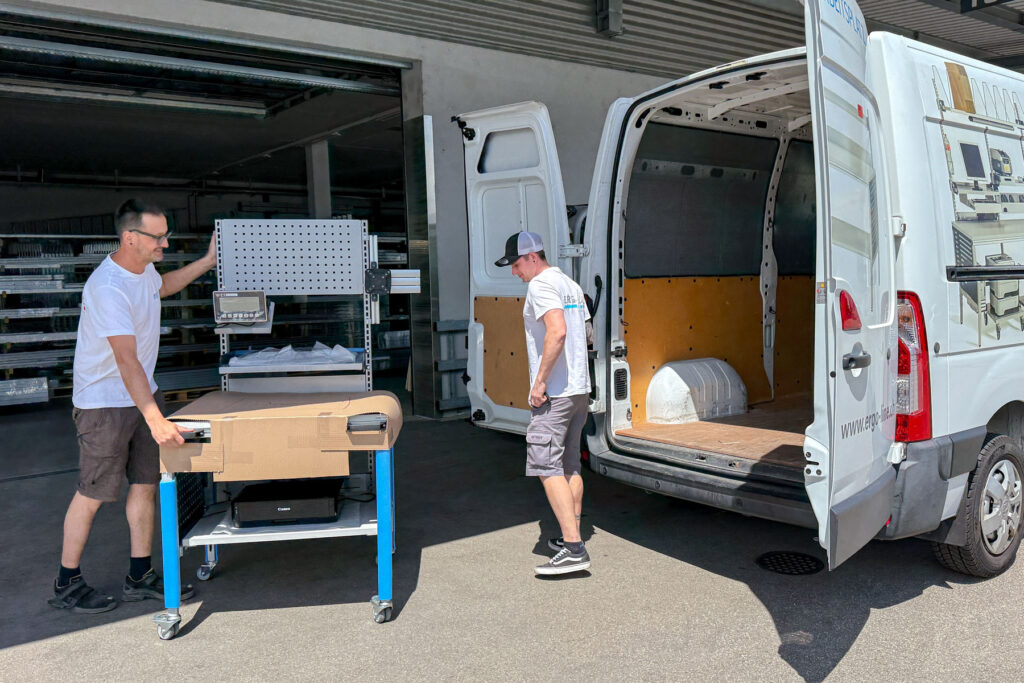 Lieferung und Montageservice